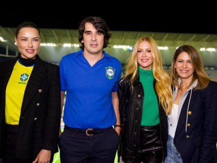 Ex-jogadores e celebridades prestigiam vitória da Seleção em camarote do estádio