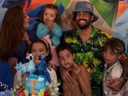 “A gente sabe dividir a hora de ser pai com a de ser amigo”, diz Pedro Scooby