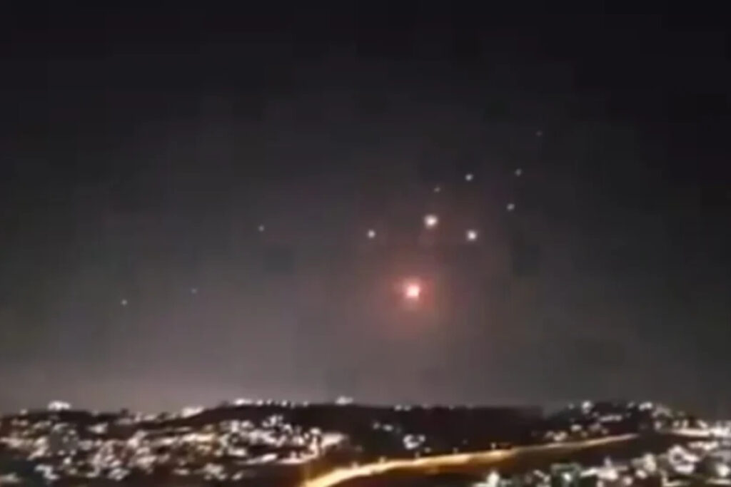 EUA diz que ataque iraniano a base militar no Catar não causou mortes