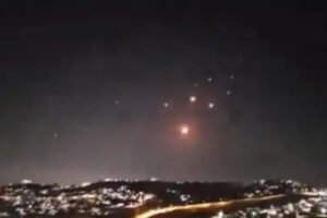 EUA diz que ataque iraniano a base militar no Catar não causou mortes