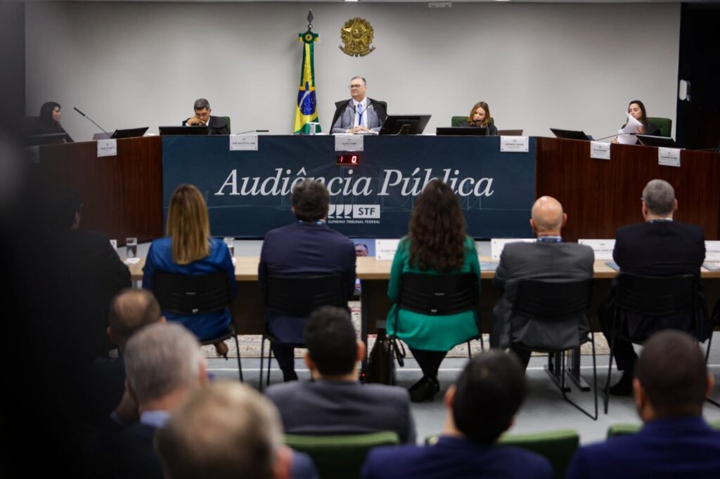 Com Alcolumbre, Motta e Dino, STF debate emendas parlamentares