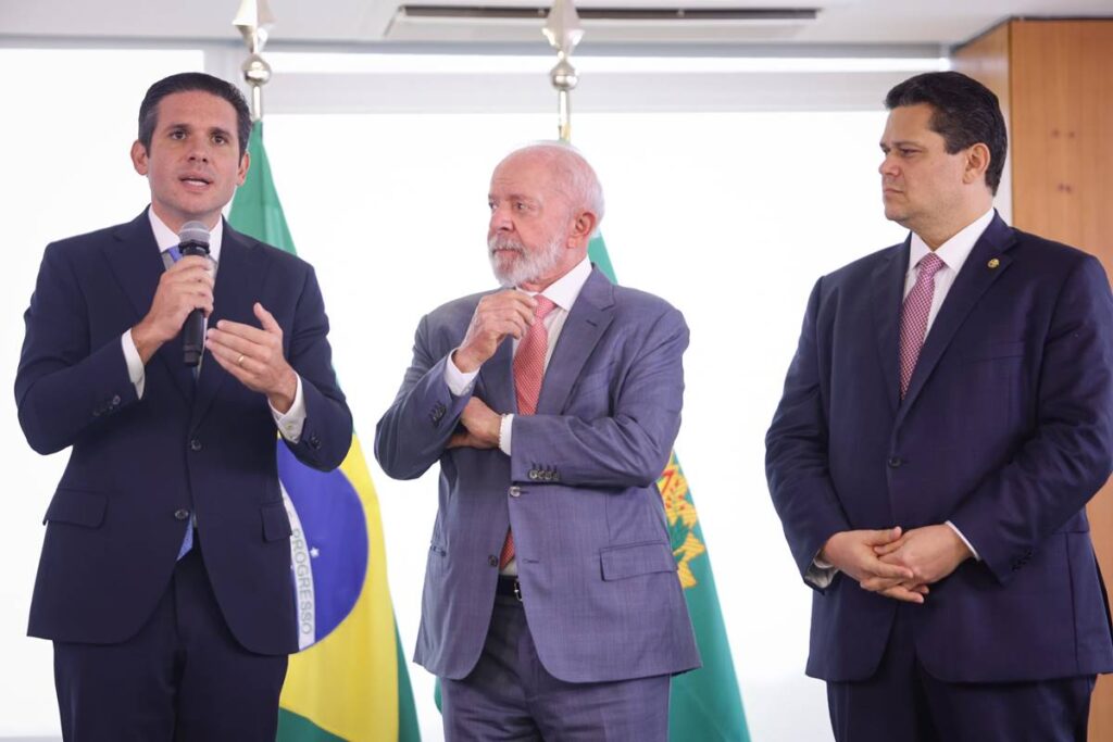 PT vê Alcolumbre e Motta sufocando reeleição de Lula e prepara embate