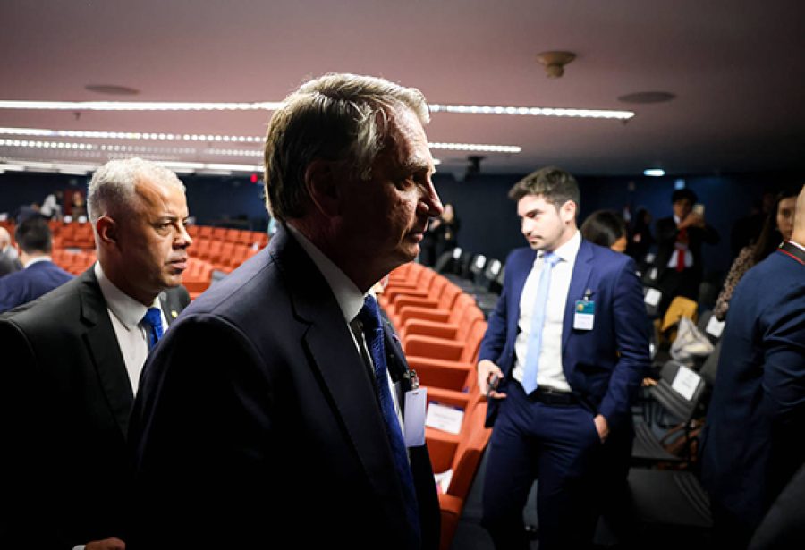 Bolsonaro diz que Cid poderia ter dito ‘não’ a quem o procurasse com ideias de ruptura