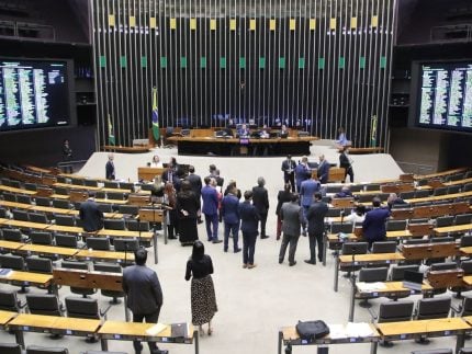 Comissão da Câmara critica Itamaraty por condenar ataque dos EUA a instalações no Irã