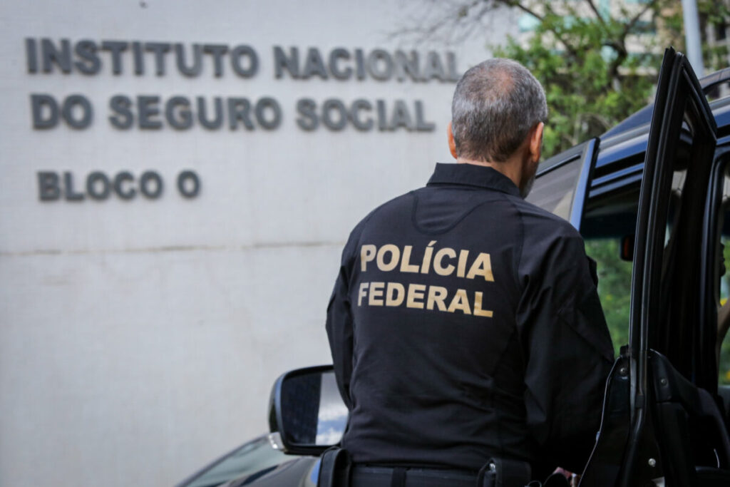 INSS: entidade usava várias contas contra rastreio de valores, diz PF