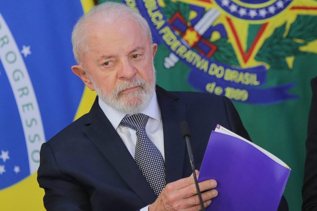 IPEC: avaliação negativa do governo Lula chega a 43% e bate recorde