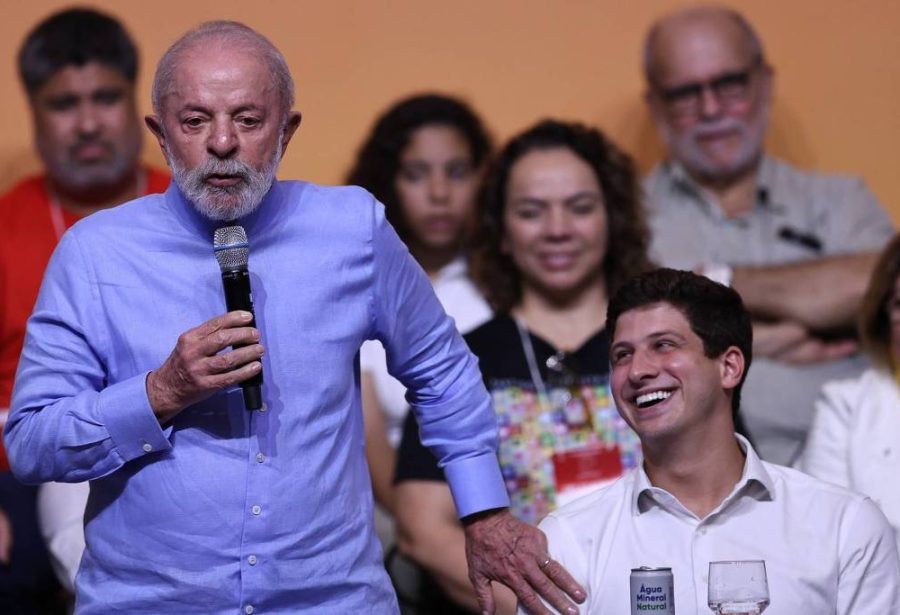 Lula diz que, ‘se estiver bonitão do jeito que estou, extrema direita não volta a governar’