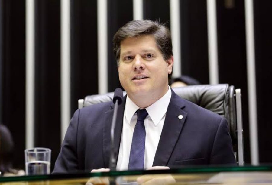 MDB cobra de governo Lula que dê exemplo sobre corte de gastos