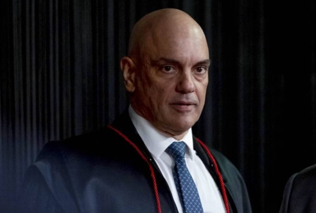 Moraes tira sigilo de investigação sobre Abin Paralela; veja relatório