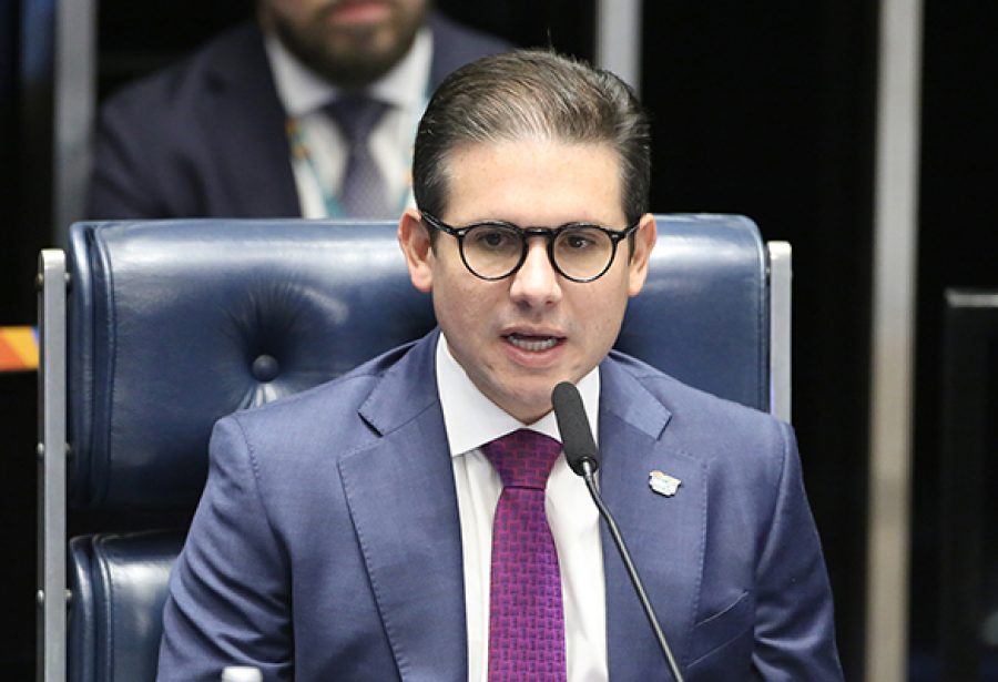 Motta defende corte de gastos e fala em revisão de isenção fiscal em reforma administrativa