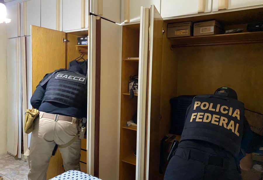 Operação do MPBA e PF investiga lavagem de dinheiro de contrabando de cigarros