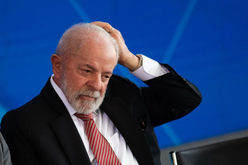 Quaest: 57% dos brasileiros desaprovam governo Lula e 40% aprovam