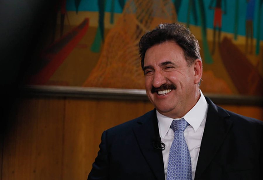 Ratinho pai esboça discurso antipolarização que pode basear campanha presidencial do filho