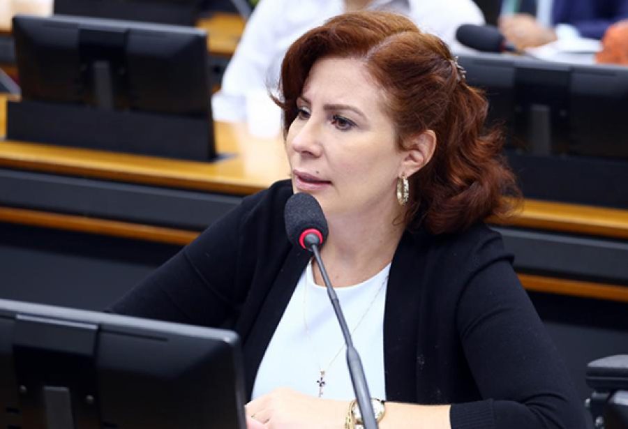 Zambelli teve passaporte devolvido após apreensão em 2023