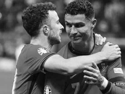 Cristiano Ronaldo se despede do amigo Diogo Jota e lamenta: “Não faz sentido”