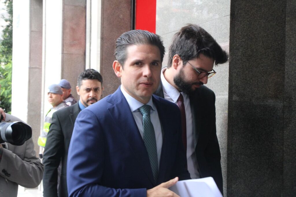 Motta: reunião com Haddad foi “tranquila”, mas inconclusiva sobre IOF