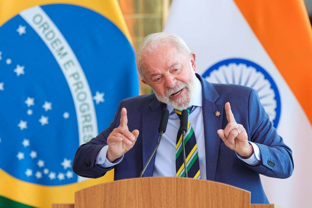 Em reunião com ministros, Lula define dois motes de reação a tarifaço