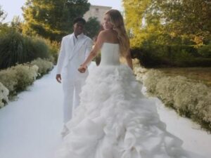 Gabriely Miranda publica vídeo inédito de cerimônia luxuosa com Endrick em Madri