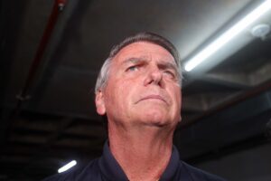Bolsonaro responde a Moraes e diz que não violou regras impostas