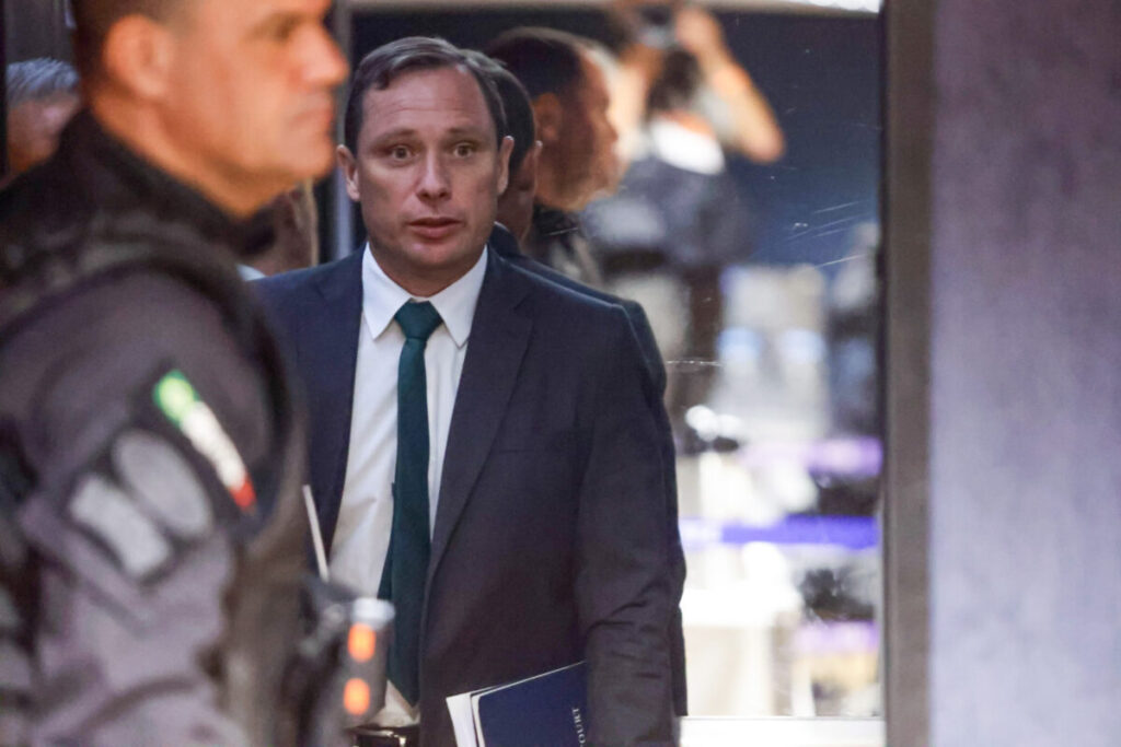 Cid volta a depor ao STF sobre núcleos 2, 3 e