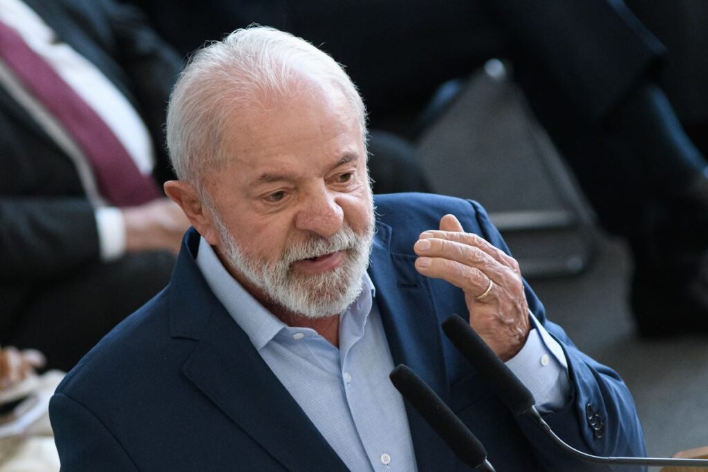 Emparedado no Congresso, Planalto reage e articula "superfederação"