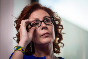 Carla Zambelli segue presa na Itália até fim do processo de extradição