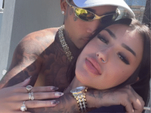 Foto de Bia Miranda com Gato Preto após denúncias reacende debate nas redes