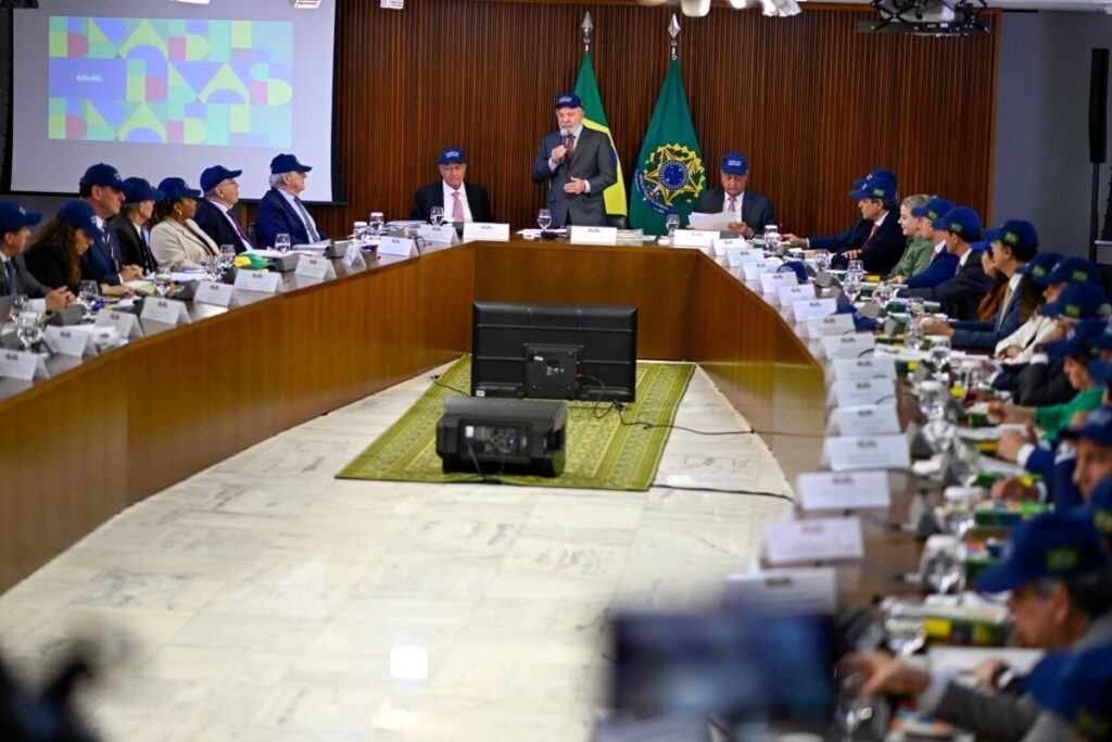 Lula comanda segunda reunião ministerial do ano