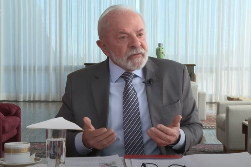 "Não vou me humilhar", diz Lula sobre possível conversa com Trump