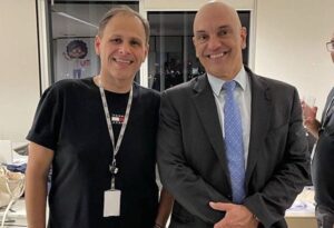 PGR denuncia ex-assessor de Moraes por violar sigilo funcional