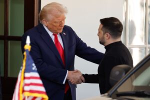 Trump: Ucrânia terá "muito território", mas sem a "segurança" da Otan