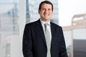 Filho de Lewandowski advoga para empresa ligada ao PCC, alvo da Polícia Federal, MPSP e Receita