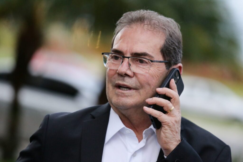 Relator sobre anistia ampla incluindo Bolsonaro: "Não tem condição"