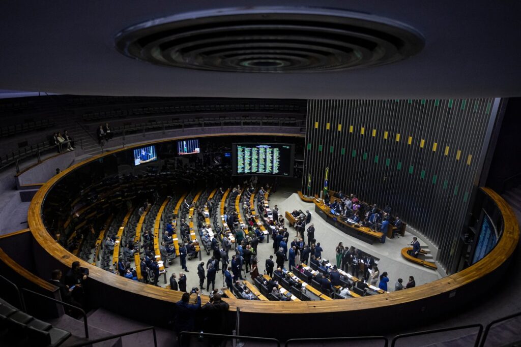 PL da Dosimetria contraria da oposição à base e amplia tensão no Congresso