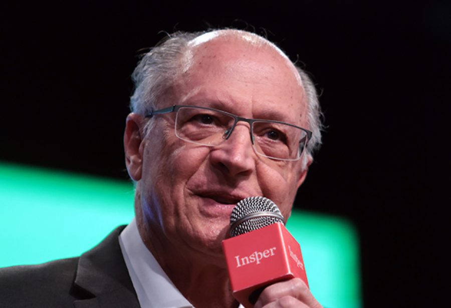 Condenação de Bolsonaro: Alckmin diz que população quer aumentar pena e não reduzir