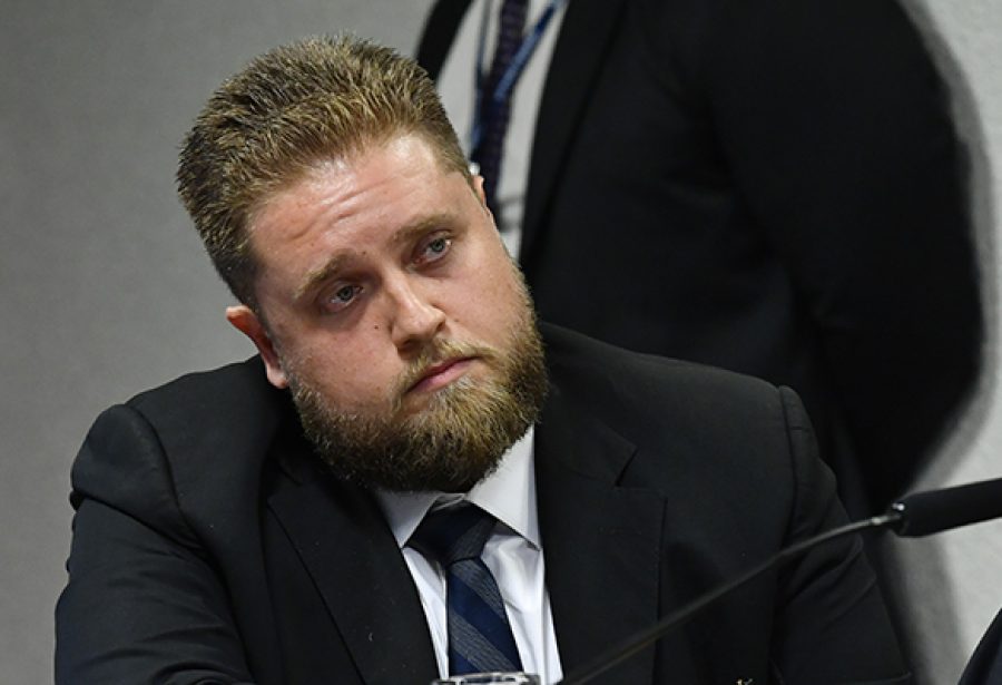 Condução de Moraes no caso da trama golpista fortalece ‘mau juiz’, diz advogado de Heleno