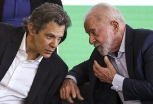 Fazenda estima que R$ 76,5 bi em despesas para 2026 são herança do governo Bolsonaro