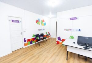 Prefeitura de Camaçari inaugura Núcleo de Atenção ao Transtorno do Espectro Autista em Vila de Abrantes