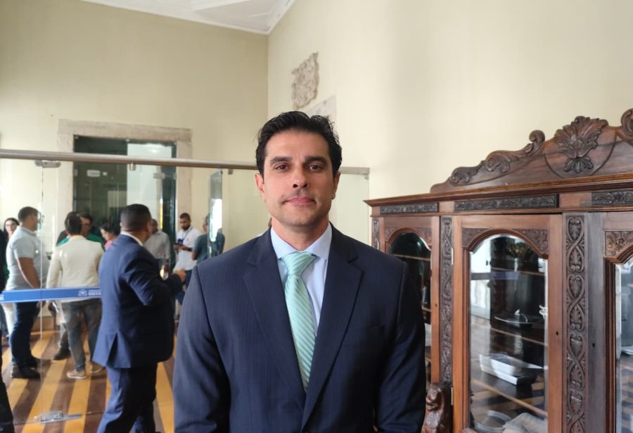 ‘Do mesmo modo que o Novo, fui contra a PEC da Blindagem’, diz Alexandre Aleluia