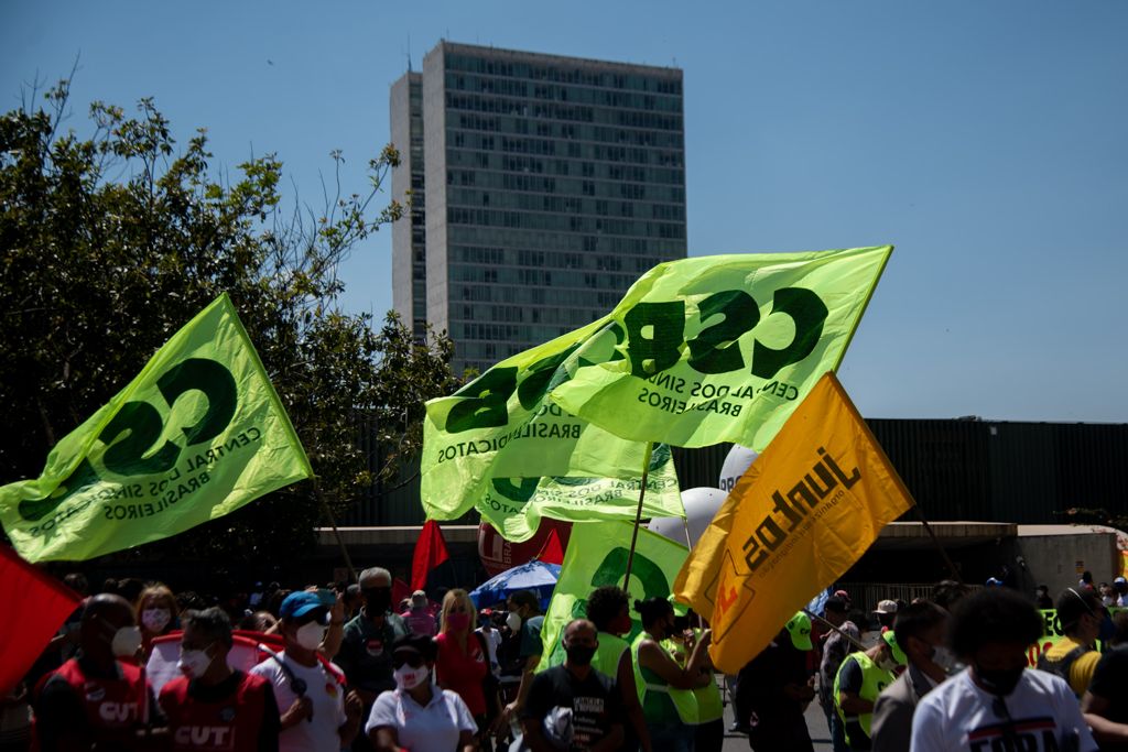 Servidores preparam ofensiva contra reforma administrativa