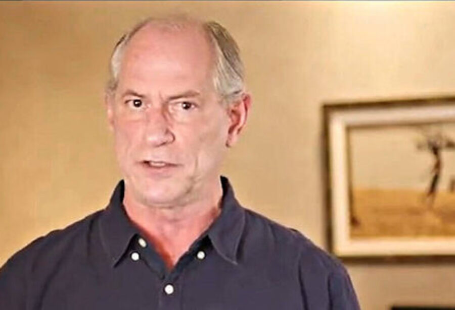 Ciro pede desfiliação do PDT em meio a aliança do partido com PT no CE