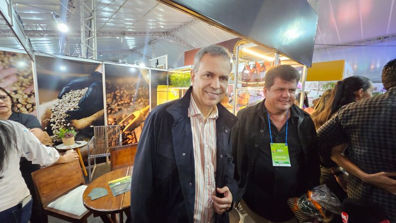 Félix Mendonça diz que PDT vai fortalecer base de Jerônimo e confirma busca por novos quadros