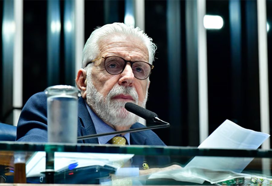 Jaques Wagner vê Jorge Messias como nome mais próximo de Lula para o STF