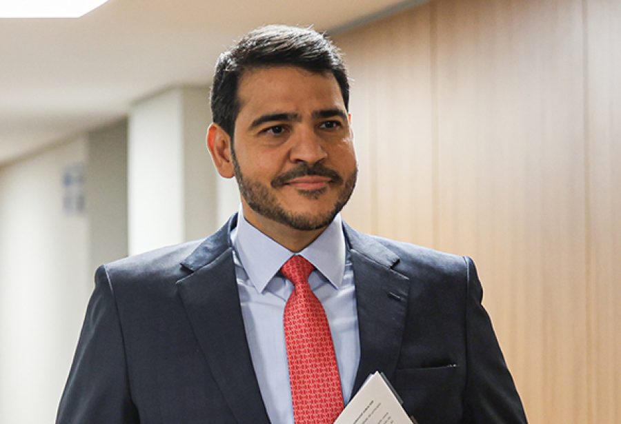 Messias, favorito ao STF, defendeu em tese que ativismo judicial é ‘parte da institucionalidade brasileira’