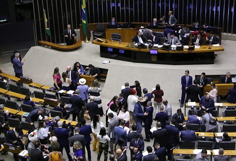 PEC da Segurança deve proibir progressão de regime para integrantes de facção, diz relator