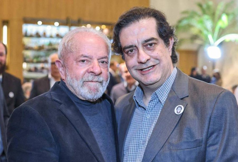 Polícia busca em poste digitais que ajudem a identificar suspeitos pela morte do advogado Luiz Fernando Pacheco