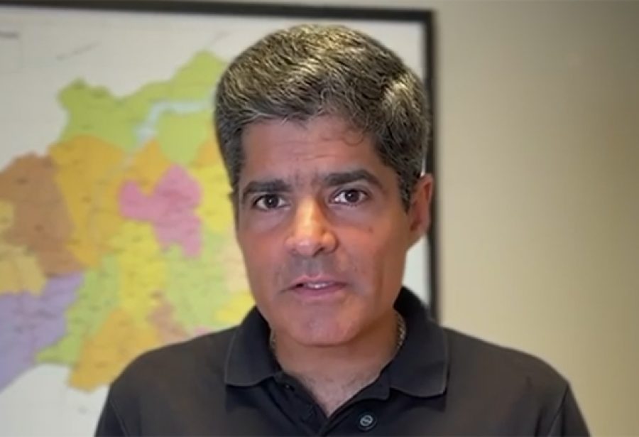 ‘Quando o povo quer mudança, não tem jeito. É Mucugê falando pela Bahia’, diz ACM Neto após vaias a Jerônimo