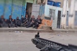 Exclusivo: o que os policiais viram no auge do confronto com