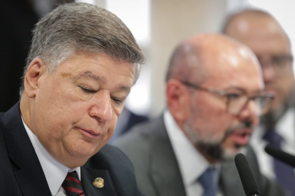 OAB envia comitiva à CPMI do INSS após sucessivos bate-bocas