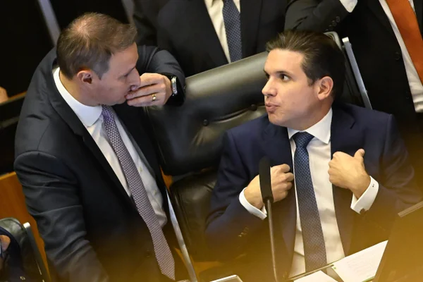 PL Antifacção opõe PT a Motta e PEC da Segurança fica em risco